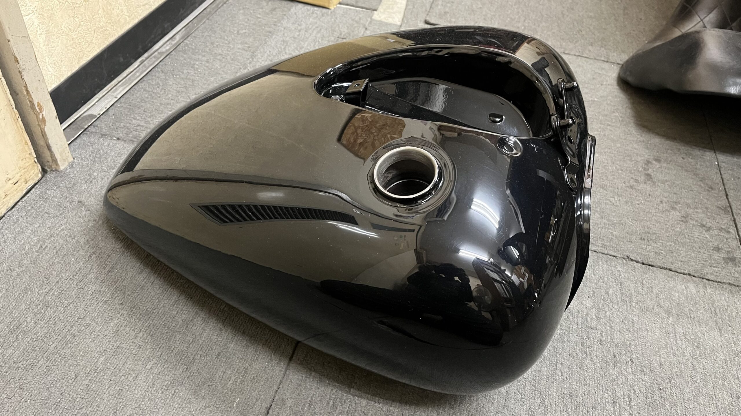 ドラッグスター400タンク塗装完了！