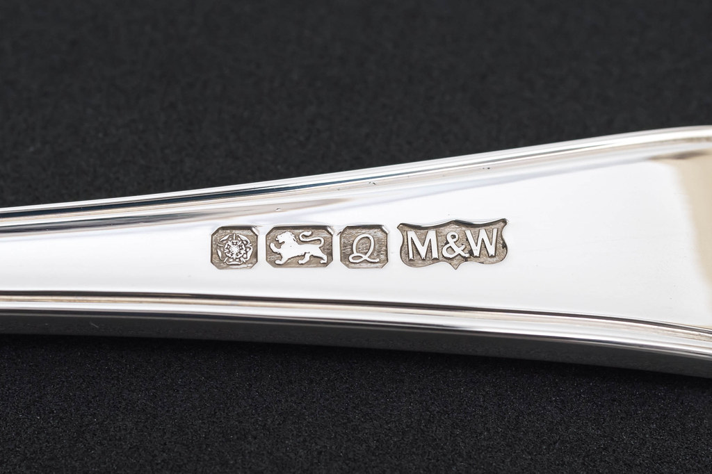 英国シルバーウェアのホールマークの読み方｜ブランド食器買取の