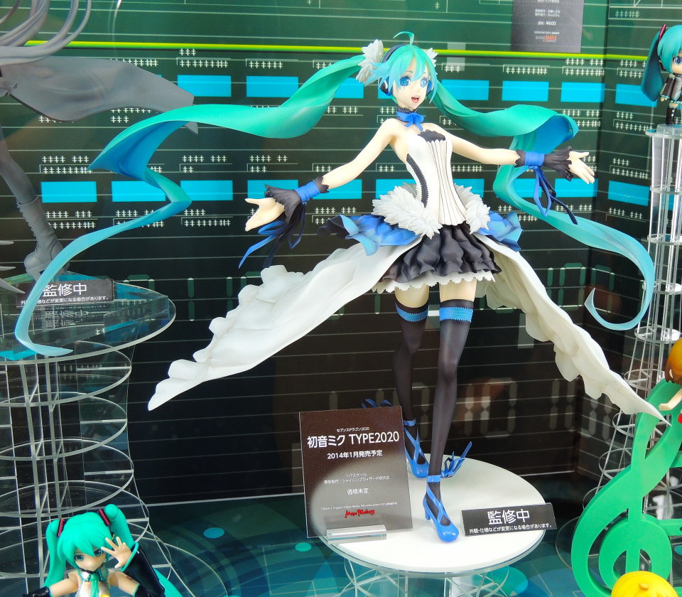 セブンスドラゴン2020 初音ミク TYPE2020 1/7スケール