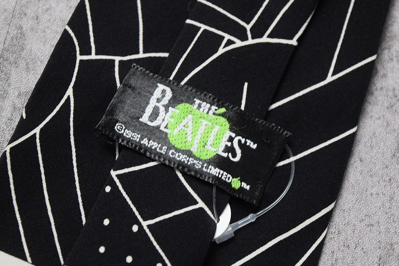 ビートルズ 超レア The Beatles シルクネクタイ 黒 90s 90年代 音楽