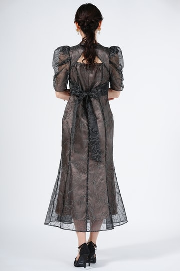 LILY BROWN エンボスグリッター刺繍ブラウンドレス (M) をレンタル