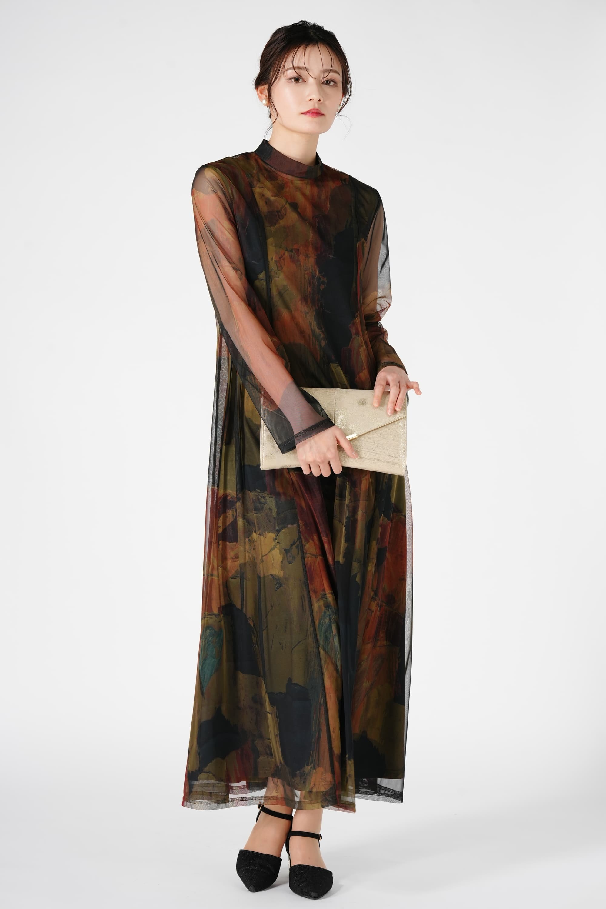 Ameri VINTAGE アート柄カーキドレス (M) をレンタル - 結婚式