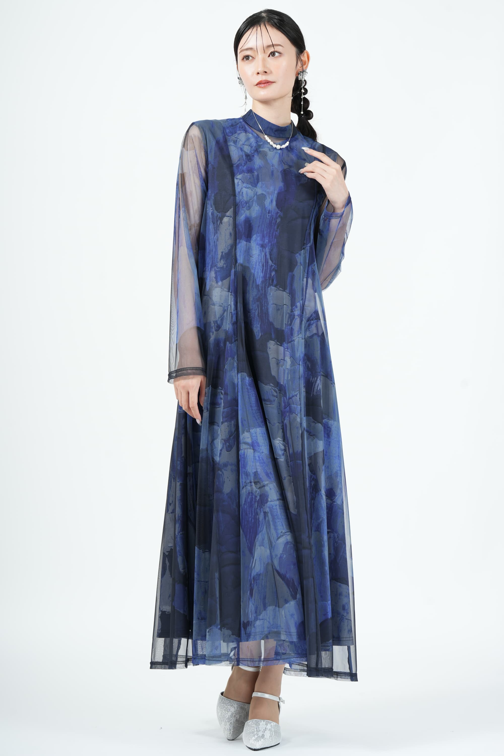 Ameri VINTAGE アート柄ブルードレス (M) をレンタル - 結婚式