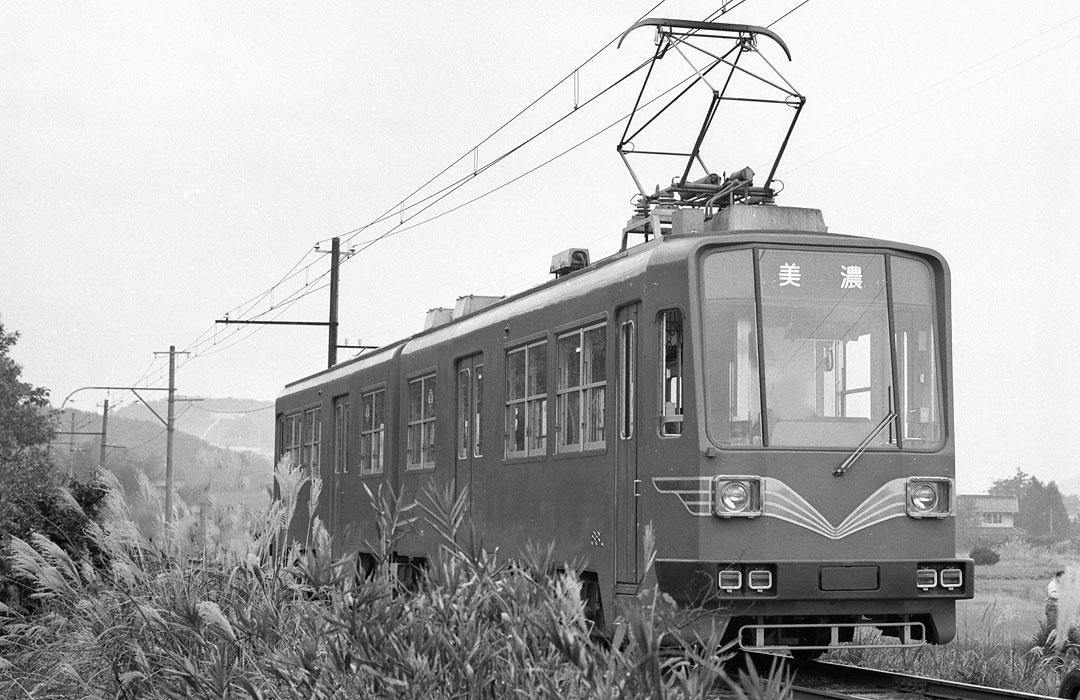 名鉄美濃町線 モ600、モ880、モ870 非冷房時代