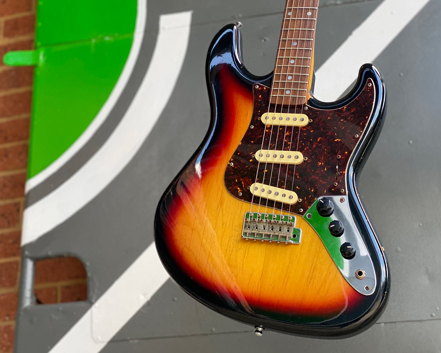 EDWARDS E-I-85NC NEO CUSTOM サンバースト EDWARDS E-I-85NC NEO