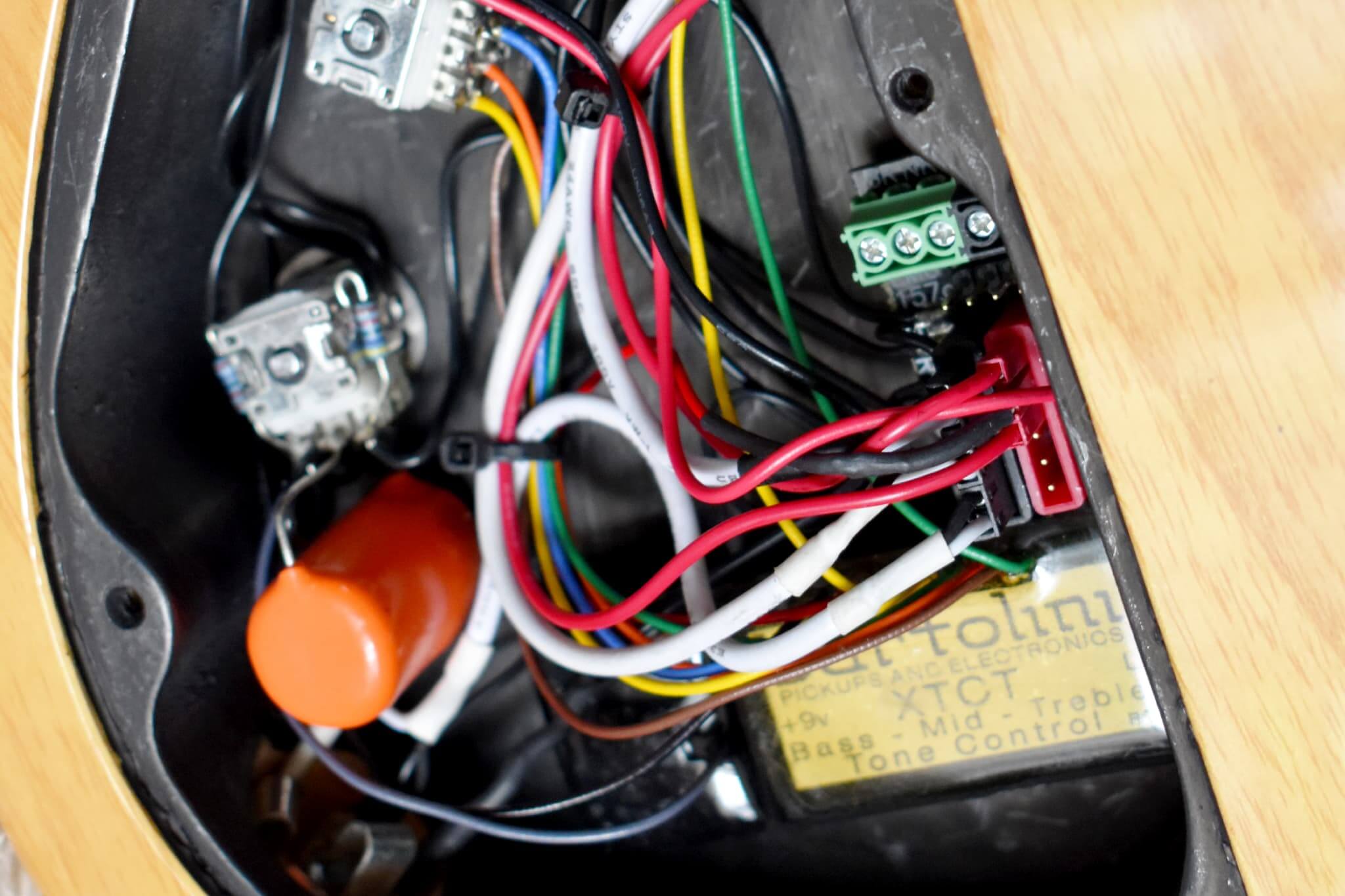 バルトリーニのプリアンプ まとめ | Frontisland CustomGuitarWorks