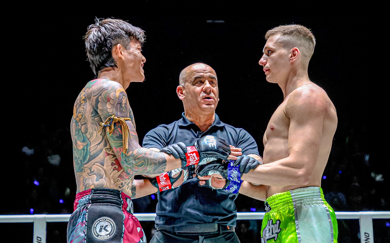 ルンピニー・スタジアム ムエタイ チケット バンコク | 土曜の夜