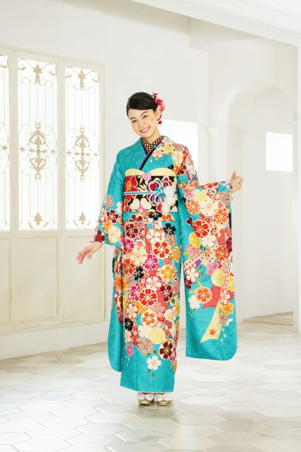 振袖フルセット‼️ターコイズブルーで素敵なお色 青 | 呉服店・振袖「久