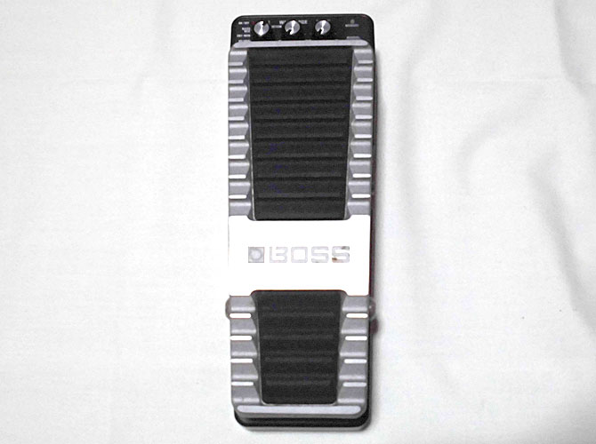 BOSSワウ/PW-10の中古価格と特徴！エフェクター使用レビュー