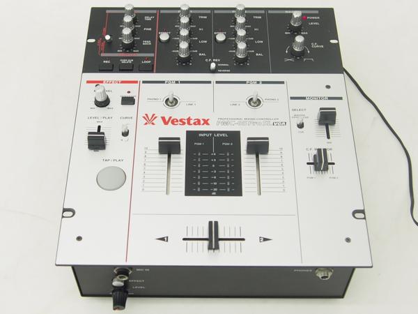 VestaxPMC-05ProIIIvcaDJミキサーとNumark PPD01 VestaxPMC
