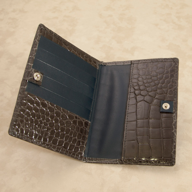 クロコダイルパスポートケース[M0817] クロコダイルレザーショップ