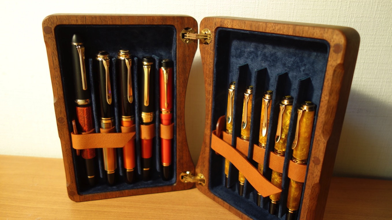 銘木のコレクションペンケース・工房楔のコンプロット。取り合わせた