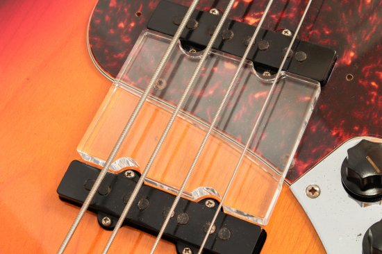 ジャズベースにおすすめのフィンガーランプ - Geek IN Box