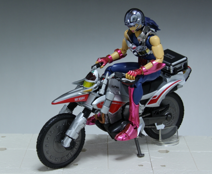 聖闘士聖衣神話 フェニックス一輝 初期青銅聖衣 リバイバル版 レビュー