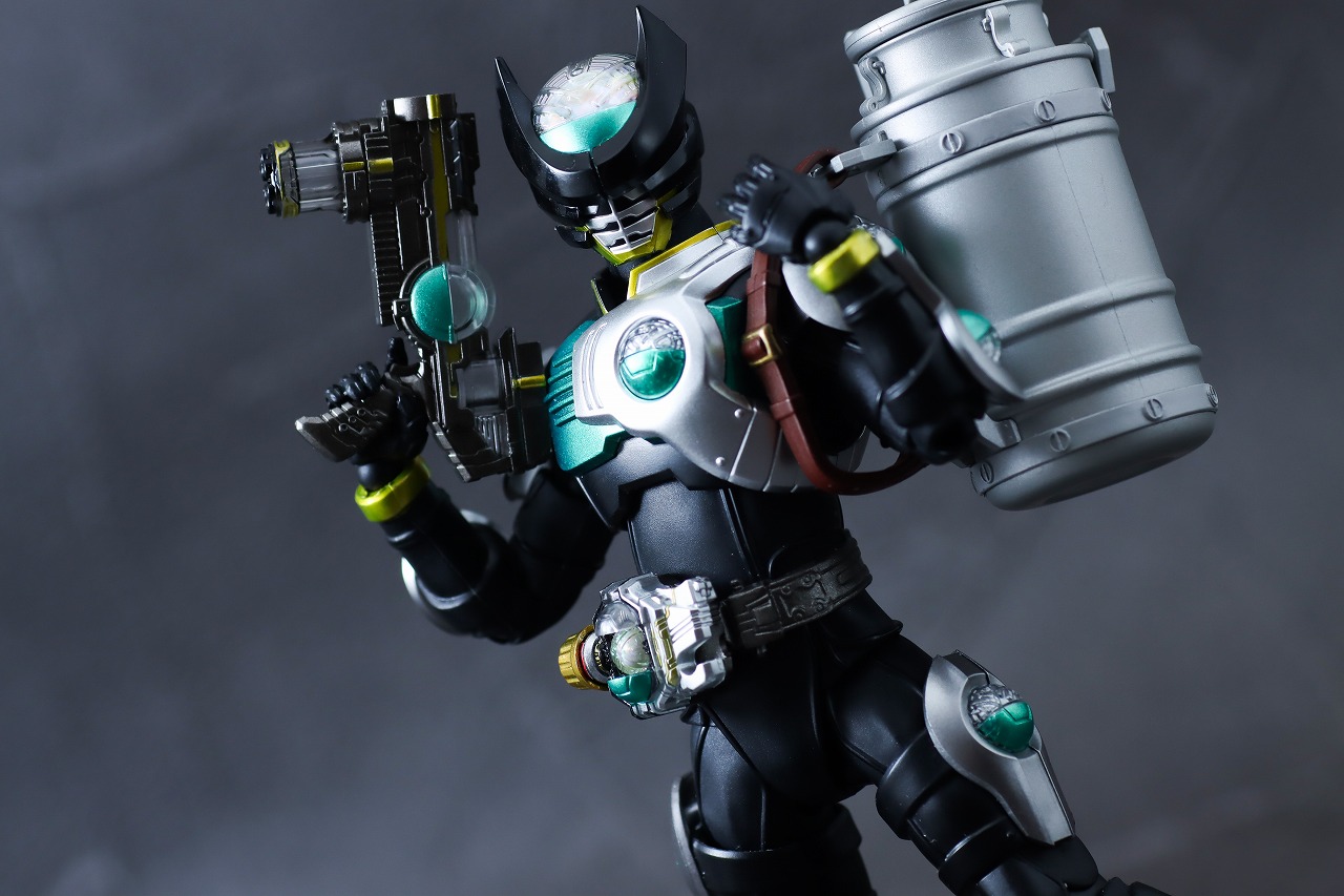 フィギュア S.H.Figuarts(真骨彫製法) CLAWs・サソリ 「仮面ライダー