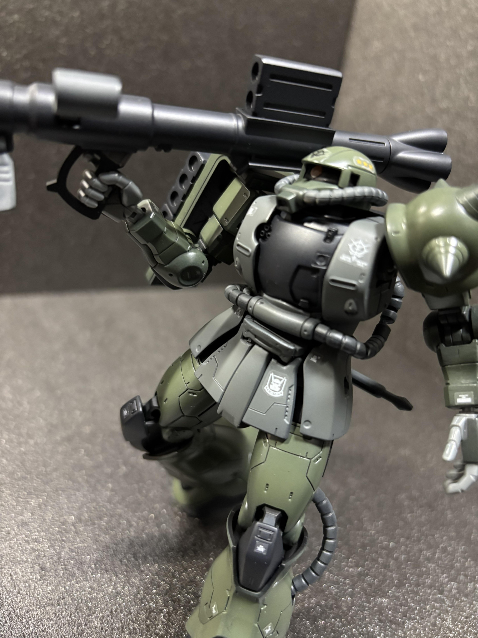 HG オリジン版ザク 全塗装｜mesoEVO10さんのガンプラ作品｜GUNSTA