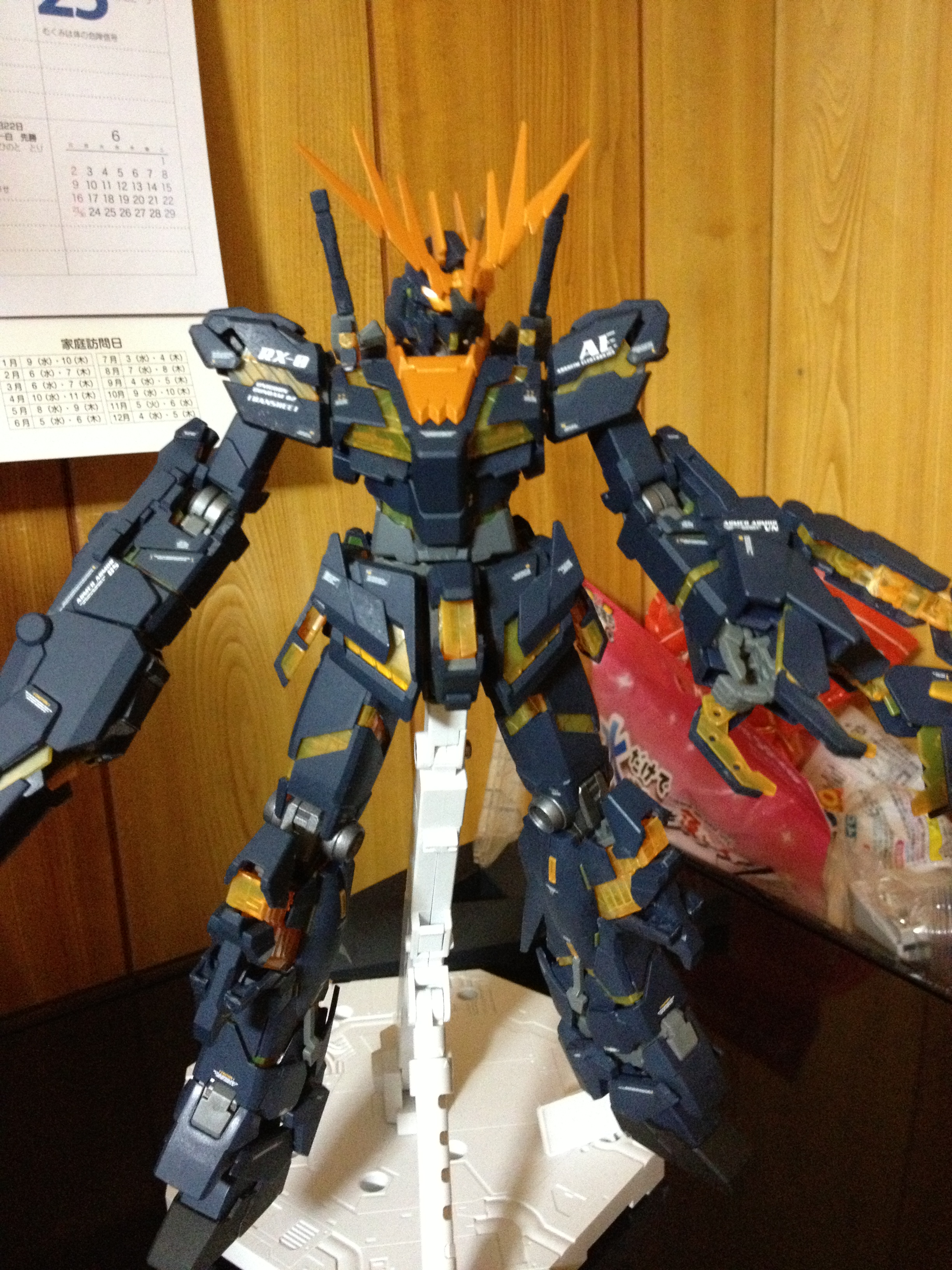 メカニカルバスト ユニコーン バンシィ 塗装済み 全塗装 ガンプラ