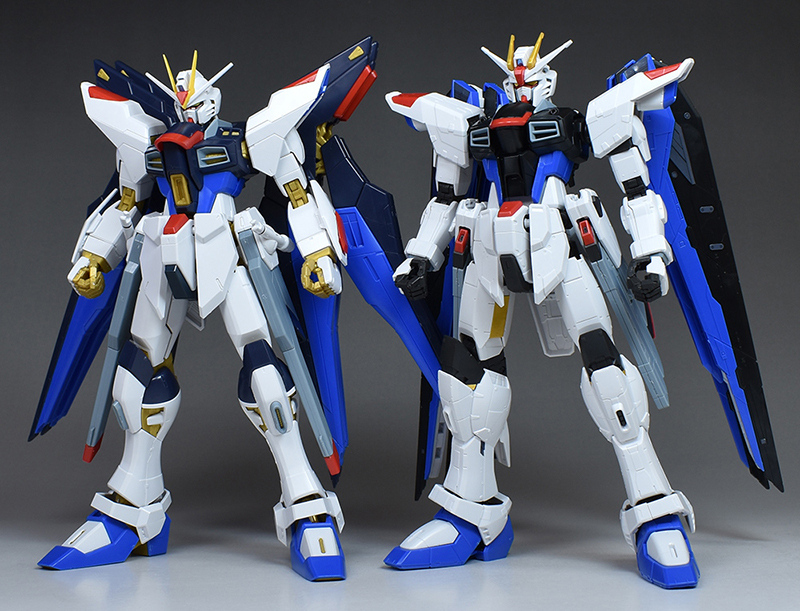 MG Hi-νガンダム & MG ストライクフリーダムガンダム（フルバースト