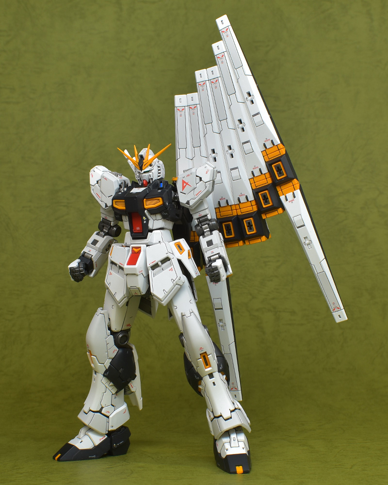 m*r様 RG νガンダム全塗装 完成品 【公式通販】