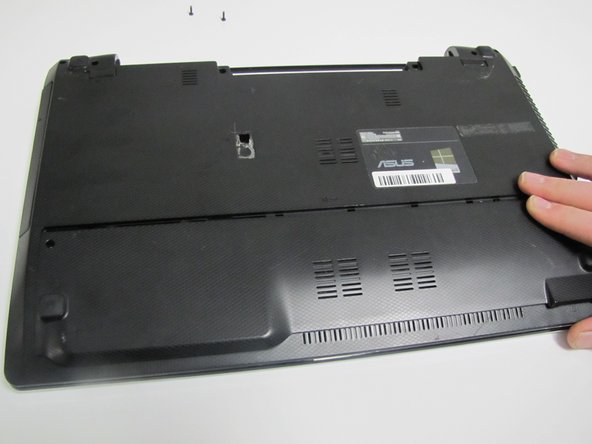 筐体のみ ASUS K55V windows8 搭載モデル HDDなし ジャンク 筐体のみ