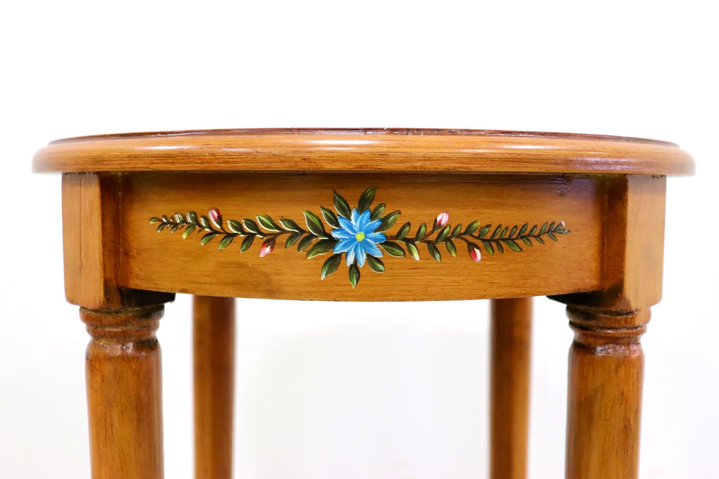 英国 クラシック 英国アンティーク ウォールナット ラウンド サイド