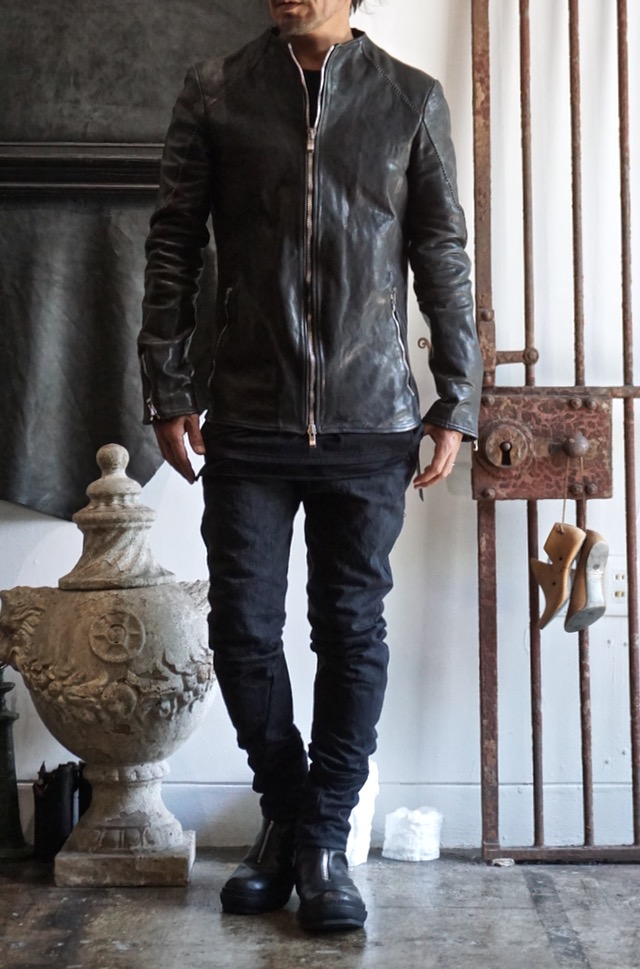 11911-41157. incarnation. Horse Leather No Collar Zip/F Moto