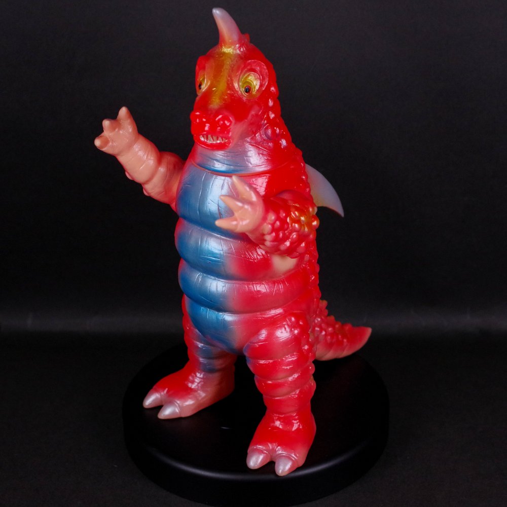 ブルマァクの怪獣シリーズ ブラックギラス レッドギラスセット 6月14日