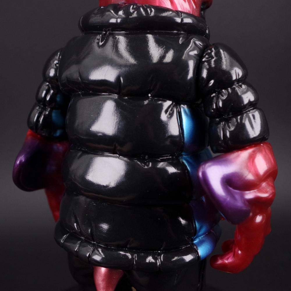 8月1日(金)18時より抽選開始】【Momoco Studio X GYAROMI】赤い地獄鮫