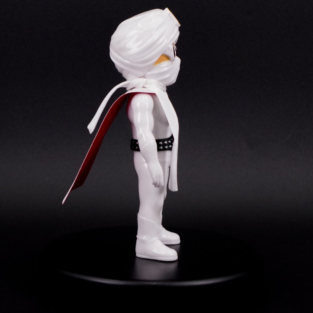 8月17日(日)11時より販売開始】【Kaiju One】月光仮面(蓄光)が登場