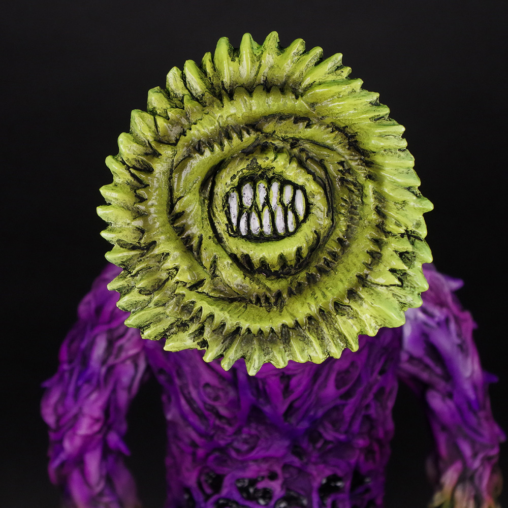 ☆抽選終了☆暗黒エンターテイメントの新ソフビ「植物怪獣 乙式・菖蒲