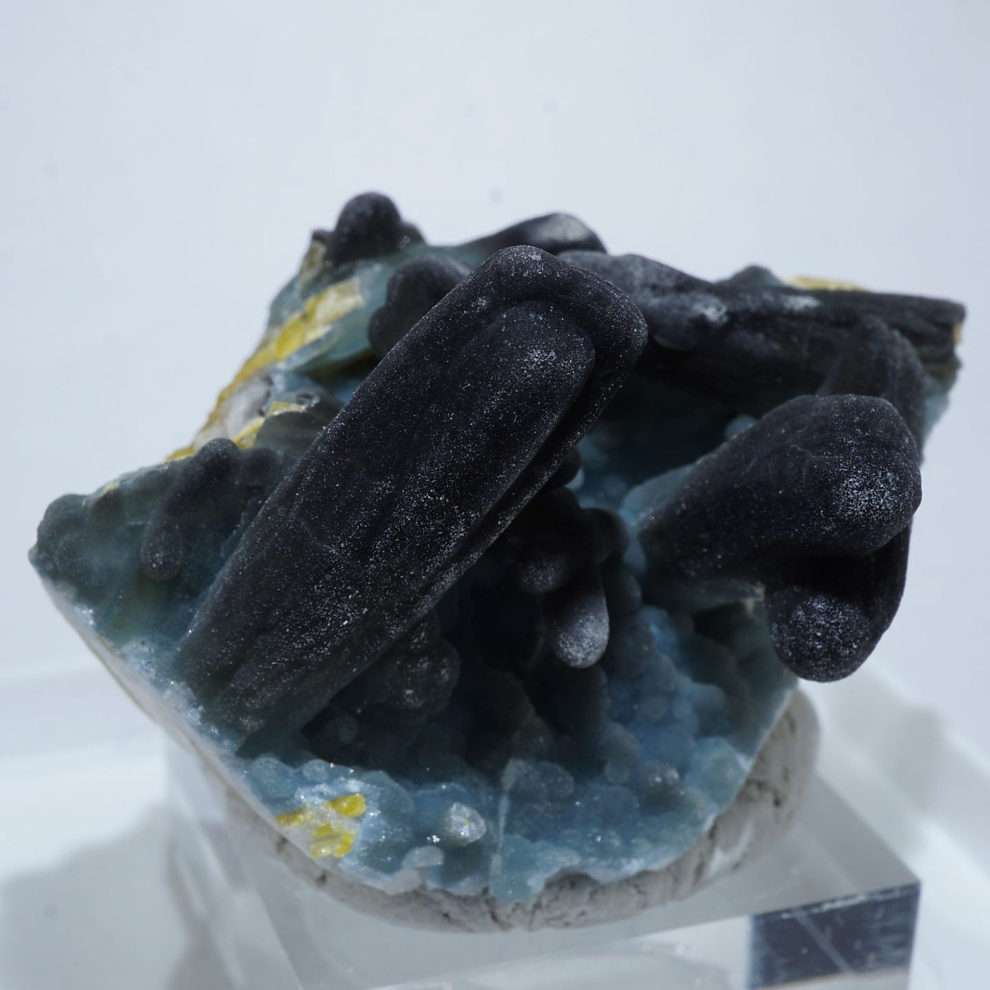 中国 広西チワン族自治区産 プラムボグマイトPlumbogummite (鉛ゴム石