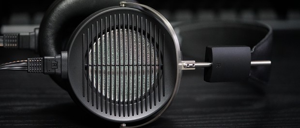 まさに万能型STAX入門機！SR-X1のレビュー - Headphone+Earphone