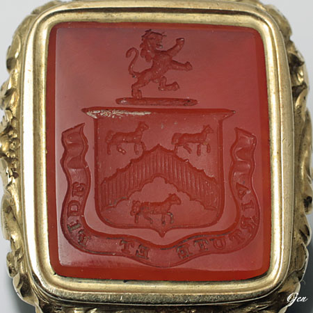 鮮やかなコーネリアンのドロップ・ピアス | アンティークジュエリー