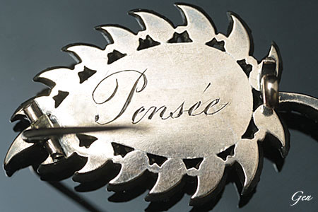 木の葉のブローチ | ジョージアンのアンティークジュエリー