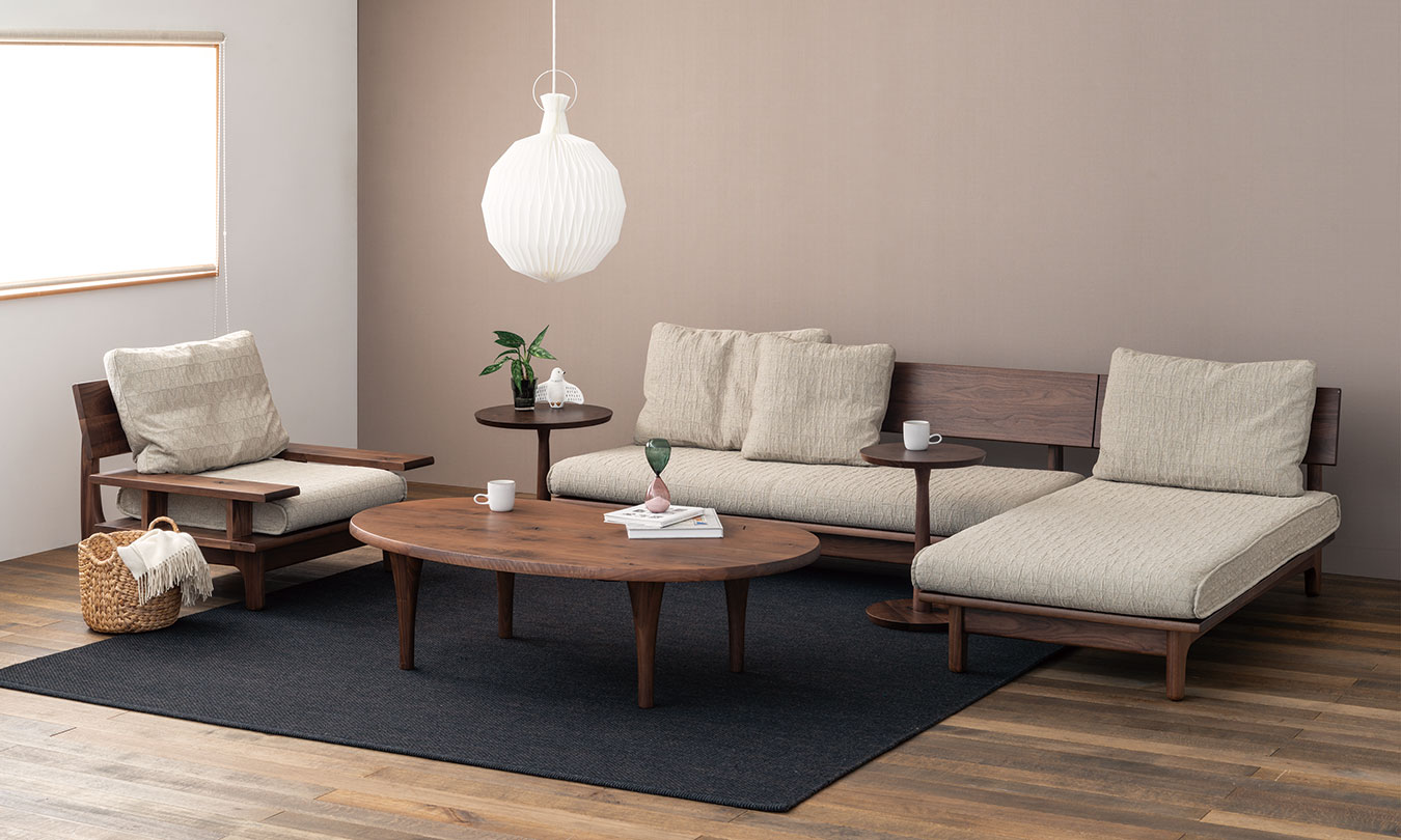 森のことば Walnut サイドテーブル | 飛騨産業株式会社【公式】 | 飛騨