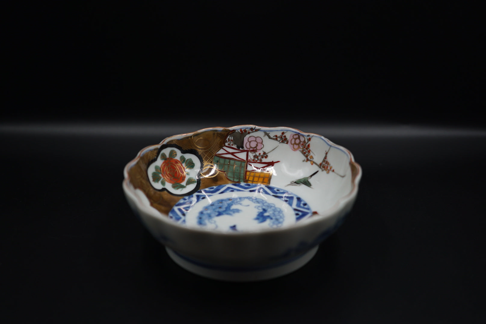 大雪特別価格‼️伊万里上手錦手Dragon❌あじさい 桐に蝶 蜂と