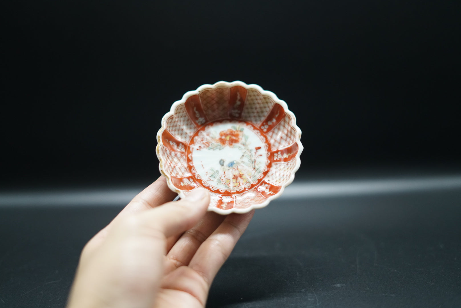 九谷焼 古九谷 赤絵金彩 人物文 小碗 時代箱付 M R5796 九谷焼 古九谷