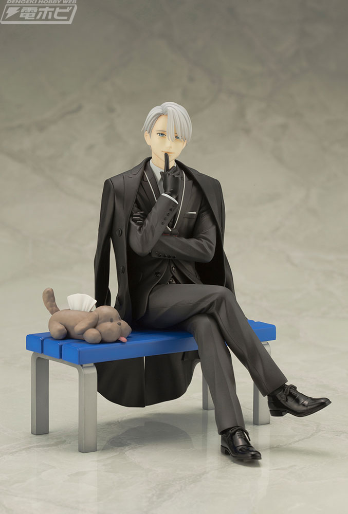 ユーリ!!! on ICE』ヴィクトル・ニキフォロフがお披露目試合時のスーツ