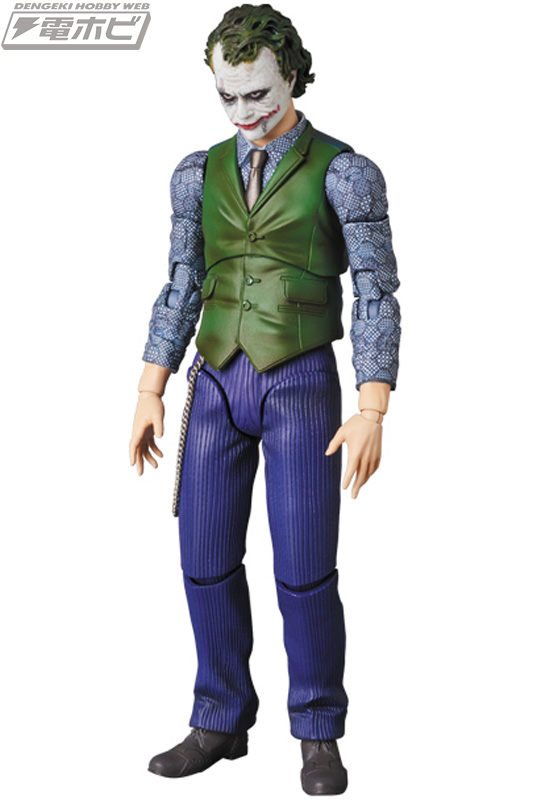 THE DARK KNIGHT』より、警官に変装したジョーカーが「MAFEX」を襲撃