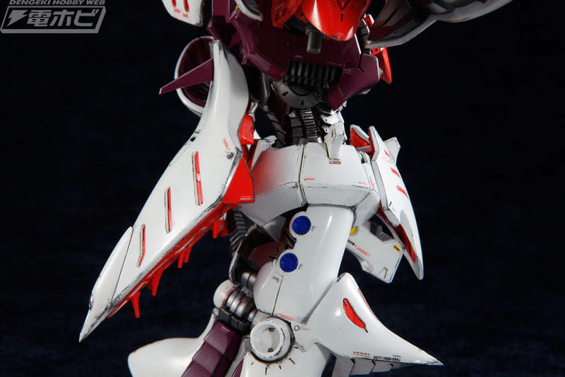 ガンプラ「MG キュベレイ」の美しさと禍々しさを両立させた新たな姿を