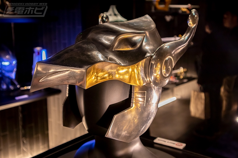 聖闘士星矢』聖闘士聖衣神話EX クリュサオルクリシュナや実物大