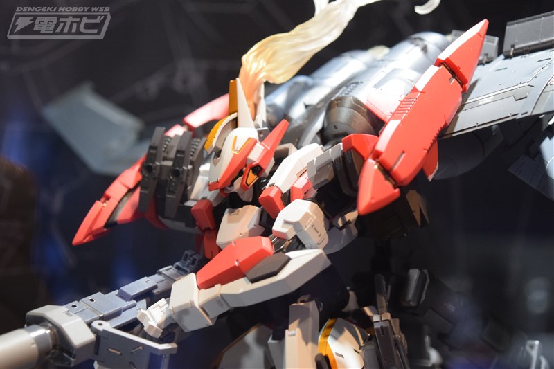 レーバテイン、アーバレスト用緊急展開ブースター OPセットが初展示