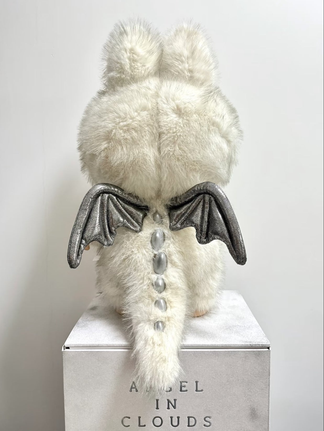 THE MONSTERS ANGEL IN CLOUDS ラブブ Labubu POP MART THE MONSTERS