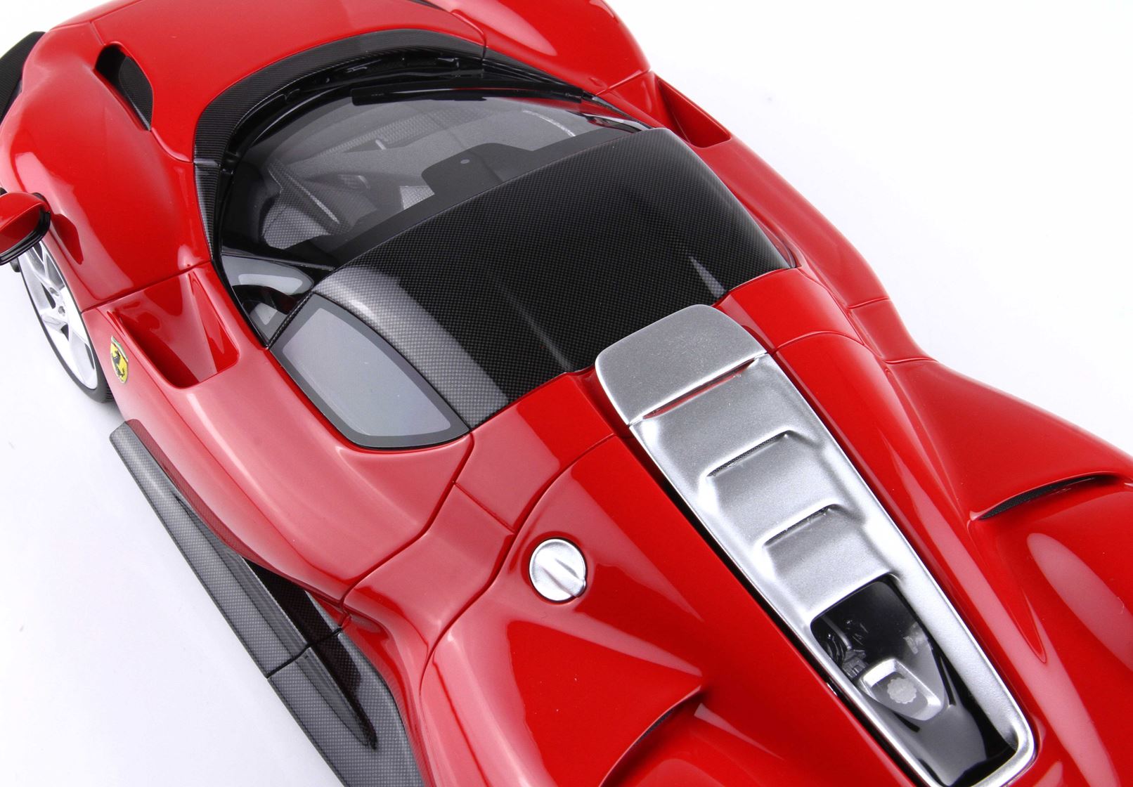 BBR 1:18 Ferrari Daytona SP3 Serie Icona - Carbon roof - Red corsa