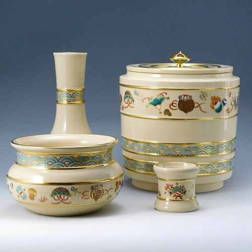 古九谷皿 吉田家 角福 手描き 山水風景図 幕末骨董 桐箱入り