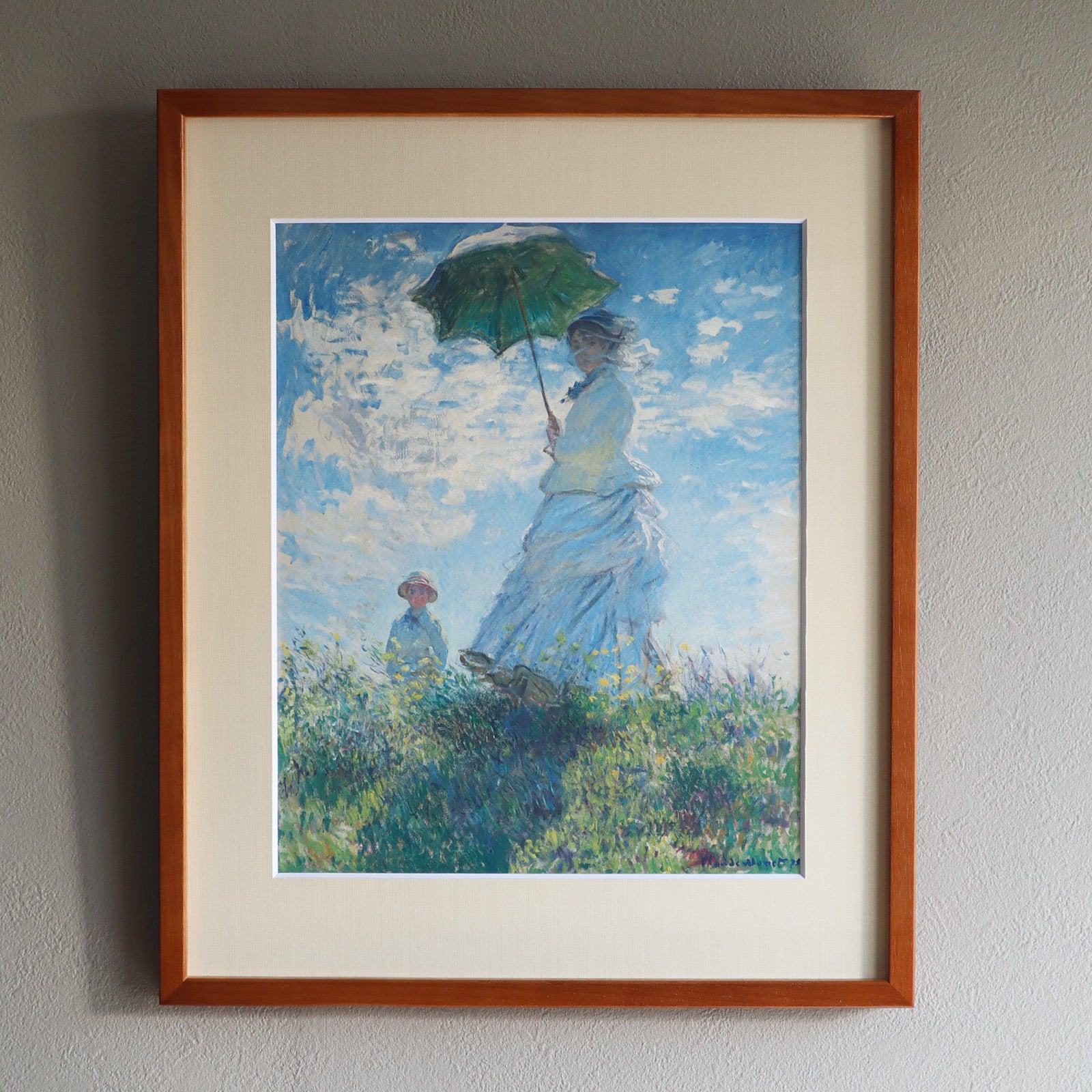 散歩、日傘をさす女性、モネ夫人と息子」絵画 クロード・モネ 額入り