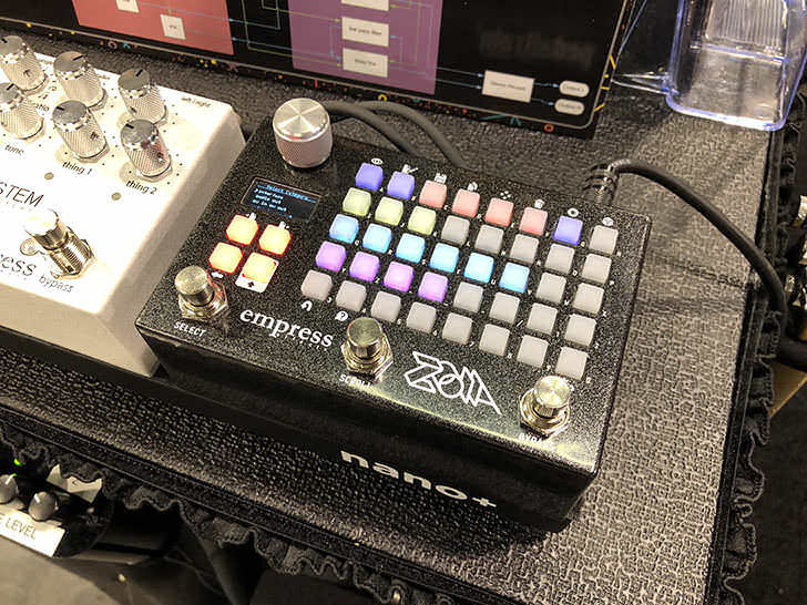 NAMM 2018: パソコン不要のReaktor!? ストンプ型の未来型モジュラー