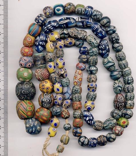 アフリカのとんぼ玉