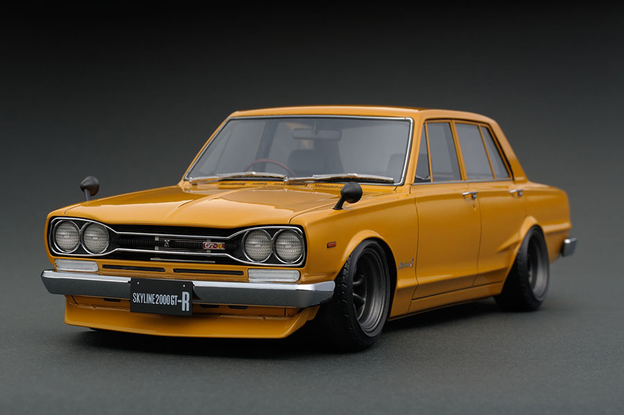 IG0753 1/18 Nissan Skyline 2000 GT-R (PGC10) Brown | LINE UP