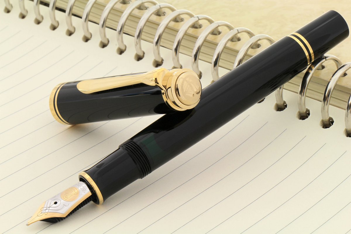 ペリカン（Pelikan） 万年筆スーベレーン M800 ブラック 万年筆